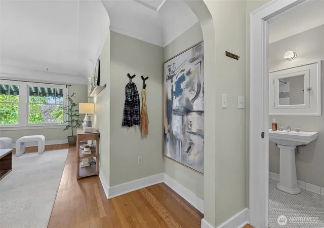 Photo 3 of Condo for sale at 2634 Franklin Ave E #202, Seattle, WA 98102 | MLS# NWM2573216 | Listing updated on 2026-10-01