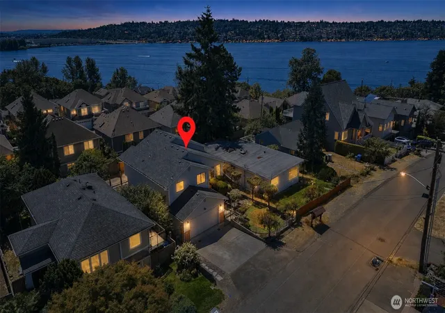 Photo 1 of Sale Pending at 1011 N 28th Pl, Renton, WA 98056 | MLS# NWM2573319 | Listing updated on 2026-09-23