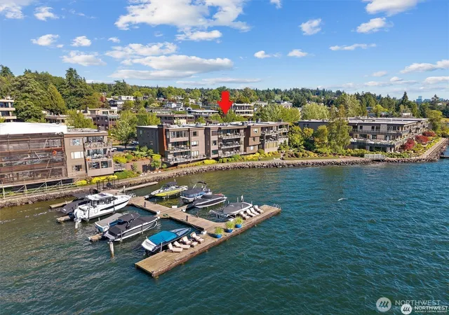 Photo 2 of Sale Pending at 827 Lake St S #207, Kirkland, WA 98033 | MLS# NWM2573332 | Listing updated on 2026-09-25