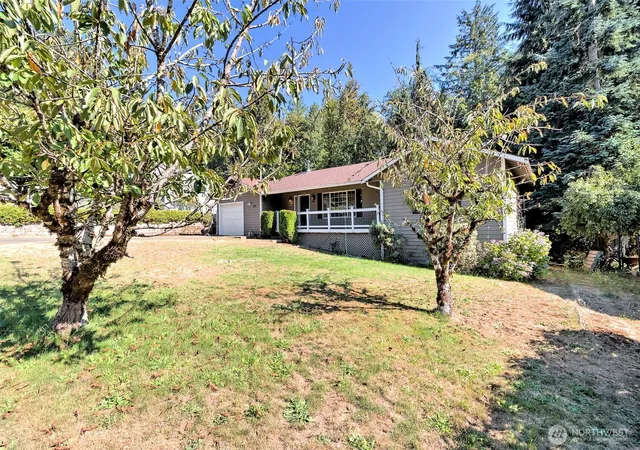 Photo 2 of Single family home for sale at 60 Ne Riverhill Ln, Belfair, WA 98528 | MLS# NWM2573333 | Listing updated on 2026-09-17