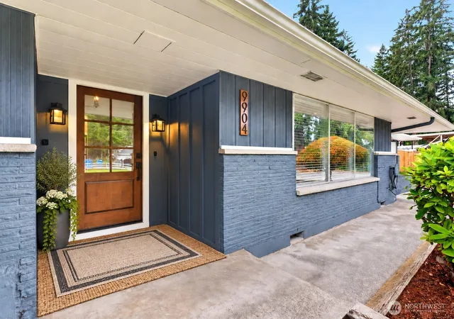 Photo 3 of Sale Pending at 9904 122nd Street E, Puyallup, WA 98373 | MLS# NWM2573381 | Listing updated on 2026-09-25