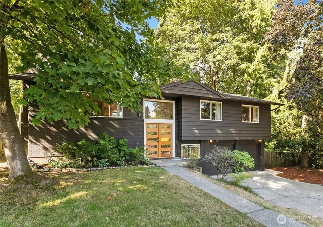 Photo 2 of Single family home for sale at 20417 55th Place Ne, Lake Forest Park, WA 98155 | MLS# NWM2573409 | Listing updated on 2026-09-24