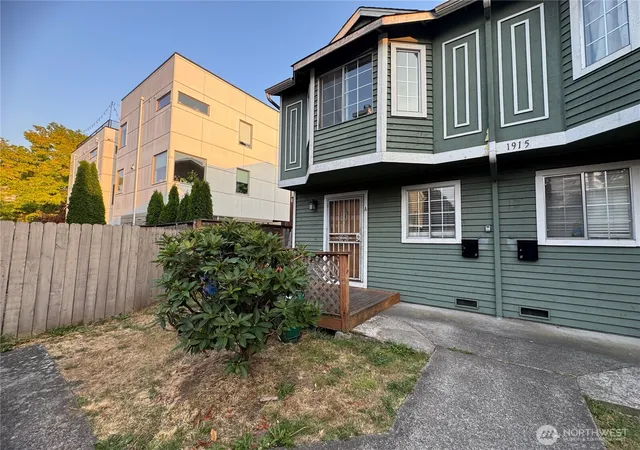 Photo 1 of Condo for sale at 1915 E Spruce St #A, Seattle, WA 98122 | MLS# NWM2573459 | Listing updated on 2026-09-29