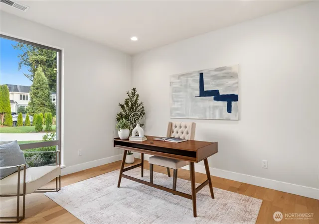Photo 3 of Single family home for sale at 10209 125th Ave Ne, Kirkland, WA 98033 | MLS# NWM2573562 | Listing updated on 2026-10-02