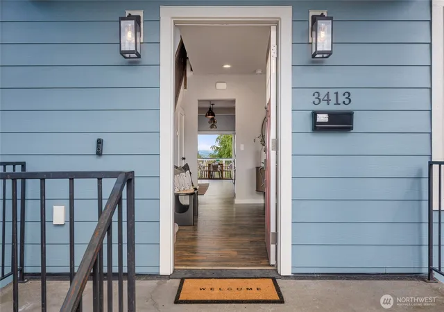 Photo 3 of Single family home for sale at 3413 Colby Ave, Everett, WA 98201 | MLS# NWM2573603 | Listing updated on 2026-09-25