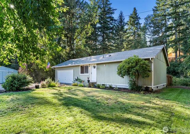 Photo 1 of Single family home for sale at 262 Ne Bryan Ln, Belfair, WA 98528 | MLS# NWM2573637 | Listing updated on 2026-10-26
