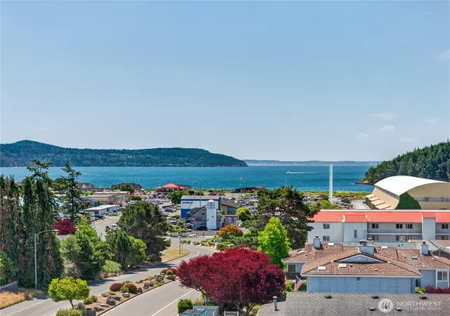 Photo 2 of Condo for sale at 1510 Skyline Way #A-301, Anacortes, WA 98221 | MLS# NWM2573699 | Listing updated on 2026-09-25