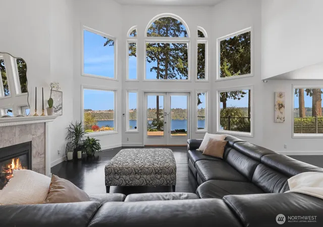 Photo 3 of Sale Pending at 3319 9th Ave Ct Nw, Gig Harbor, WA 98335 | MLS# NWM2573734 | Listing updated on 2026-09-24