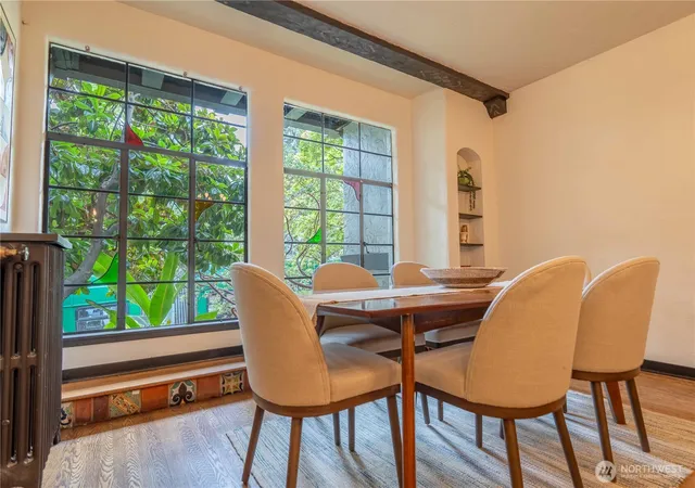 Photo 3 of Condo for sale at 4204 11Th Ave Ne #8, Seattle, WA 98105 | MLS# NWM2573786 | Listing updated on 2026-09-30
