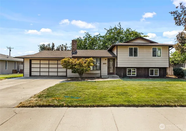 Photo 1 of Sale Pending at 4606 W Glenmoore Cir, Yakima, WA 98908 | MLS# NWM2573797 | Listing updated on 2026-09-25