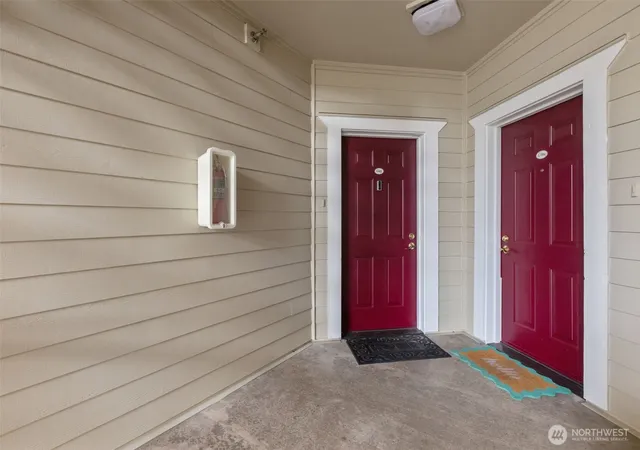 Photo 2 of Condo for sale at 13000 Admiralty Wy #L105, Everett, WA 98204 | MLS# NWM2573798 | Listing updated on 2026-09-25