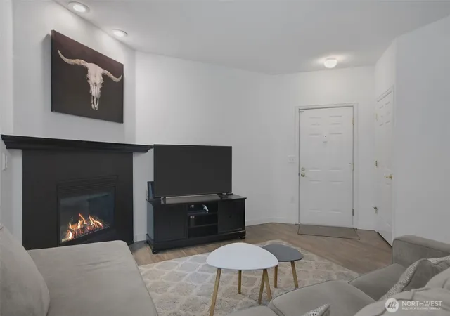 Photo 4 of Condo for sale at 13000 Admiralty Wy #L105, Everett, WA 98204 | MLS# NWM2573798 | Listing updated on 2026-09-25