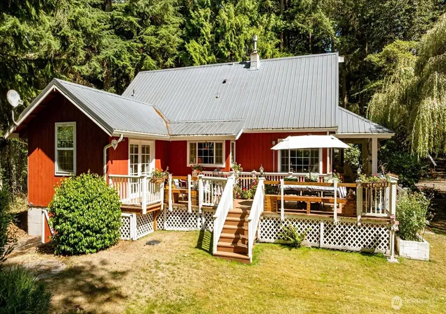 Photo 1 of Single family home for sale at 3440 Shady Glen Ln, Greenbank, WA 98253 | MLS# NWM2573834 | Listing updated on 2026-10-02