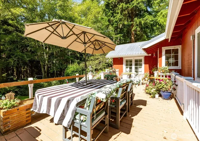 Photo 3 of Single family home for sale at 3440 Shady Glen Ln, Greenbank, WA 98253 | MLS# NWM2573834 | Listing updated on 2026-10-02