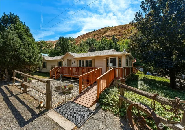 Photo 1 of Manufactured home for sale at 112 Tum A Lum Lane, Pomeroy, WA 99347 | MLS# NWM2573891 | Listing updated on 2026-09-25