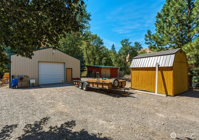 Photo 3 of Manufactured home for sale at 112 Tum A Lum Lane, Pomeroy, WA 99347 | MLS# NWM2573891 | Listing updated on 2026-09-25