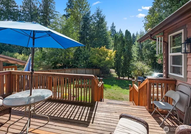Photo 4 of Single family home for sale at 19224 Sprague Dr, Bothell, WA 98012 | MLS# NWM2573910 | Listing updated on 2026-10-05