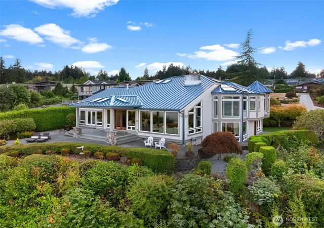 Photo 3 of Single family home for sale at 6803 Cascade Ave, Gig Harbor, WA 98335 | MLS# NWM2573981 | Listing updated on 2026-09-25