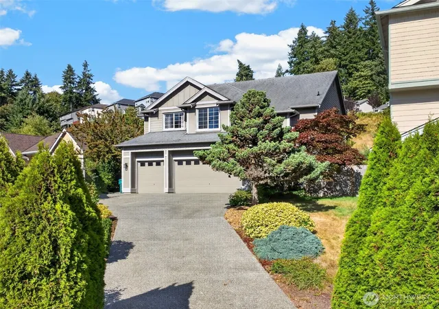 Photo 1 of Single family home for sale at 1223 199th St Sw, Lynnwood, WA 98036 | MLS# NWM2573991 | Listing updated on 2026-10-03