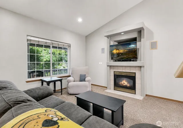 Photo 3 of Sale Pending at 20217 86Th Ave Ct E, Spanaway, WA 98387 | MLS# NWM2573999 | Listing updated on 2026-09-28