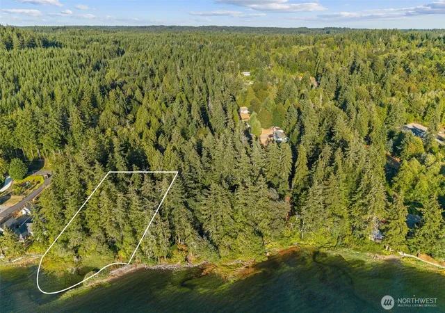 Photo 3 of Sale Pending at 3160 E State Route 302, Belfair, WA 98528 | MLS# NWM2574106 | Listing updated on 2026-09-11