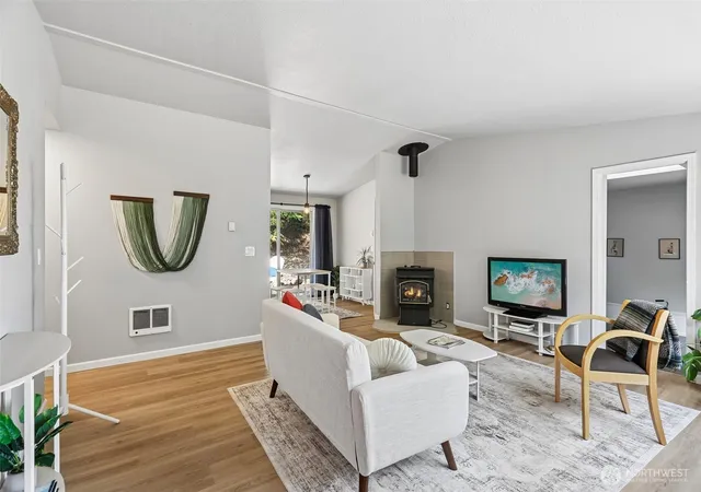 Photo 3 of Single family home for sale at 814 S Davies Rd, Lake Stevens, WA 98258 | MLS# NWM2574204 | Listing updated on 2026-09-24