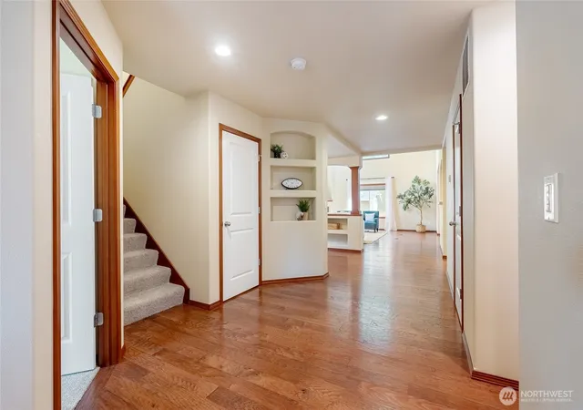 Photo 2 of Single family home for sale at 328 Barry Loop, Mount Vernon, WA 98274 | MLS# NWM2574262 | Listing updated on 2026-09-24