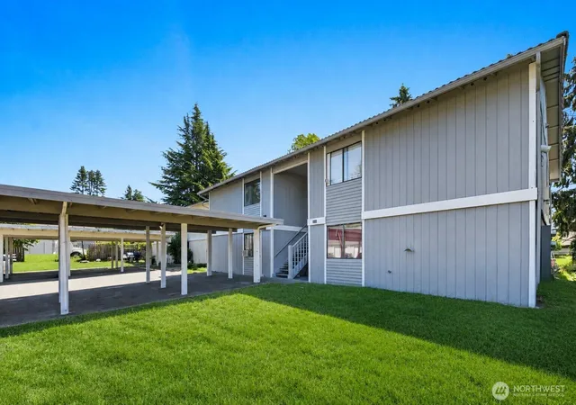 Multi family home for sale at 2826 D Pl Se, Auburn, WA 98002 | MLS# NWM2574331