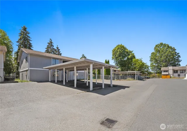 Photo 1 of Multi family home for sale at 2826 D Pl Se, Auburn, WA 98002 | MLS# NWM2574331 | Listing updated on 2026-09-21