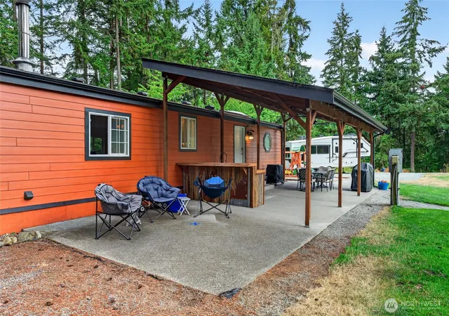 Photo 3 of Sale Pending at 20924 90th Avenue E, Graham, WA 98338 | MLS# NWM2574413 | Listing updated on 2026-09-25