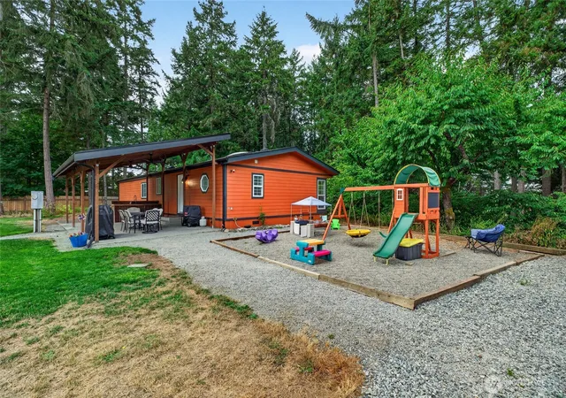 Photo 4 of Sale Pending at 20924 90th Avenue E, Graham, WA 98338 | MLS# NWM2574413 | Listing updated on 2026-09-25