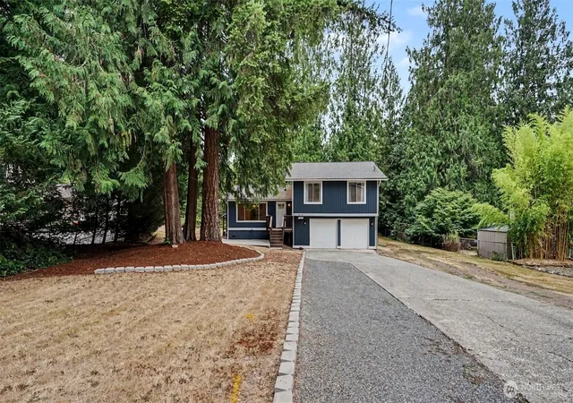 Single family home for sale at 10220 319Th Ave Ne, Carnation, WA 98014 | MLS# NWM2574461