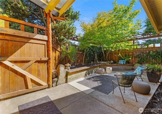 Photo 2 of Sale Pending at 3016 47th Avenue Sw, Seattle, WA 98116 | MLS# NWM2574480 | Listing updated on 2026-09-25