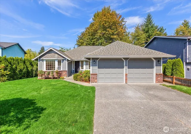 Photo 1 of Single family home for sale at 4121 173rd Street Sw, Lynnwood, WA 98037 | MLS# NWM2574490 | Listing updated on 2026-09-22