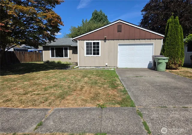 Photo 1 of Single family home for sale at 3382 Nebraska St, Longview, WA 98632 | MLS# NWM2574603 | Listing updated on 2026-09-23