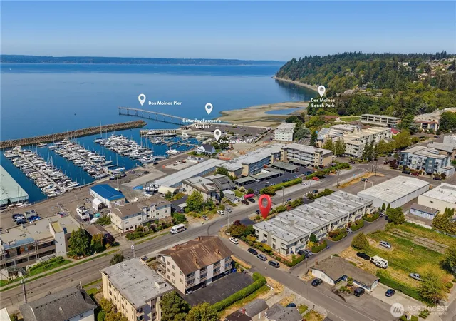 Photo 3 of Sale Pending at 22352 6Th Ave S #2, Des Moines, WA 98198 | MLS# NWM2574663 | Listing updated on 2026-10-01