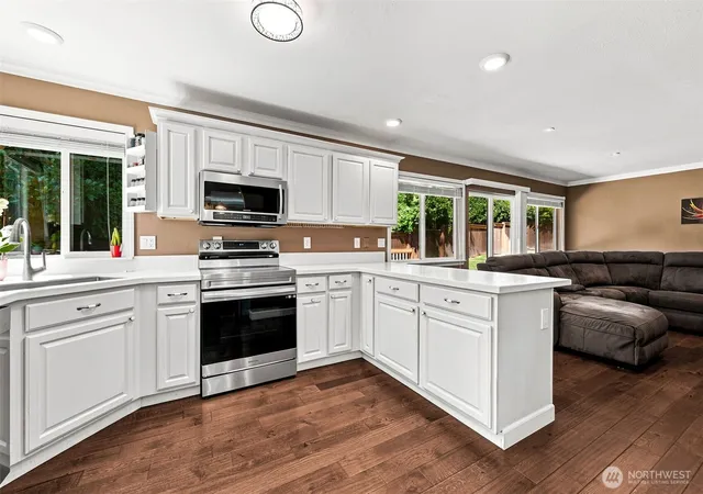 Photo 3 of Single family home for sale at 3519 Gray Ct Ne, Lacey, WA 98516 | MLS# NWM2574684 | Listing updated on 2026-10-01