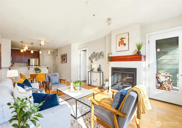 Photo 3 of Condo for sale at 655 Crockett St #B203, Seattle, WA 98109 | MLS# NWM2574712 | Listing updated on 2026-09-25