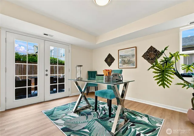 Photo 4 of Sale Pending at 2604 Sw Genesee St, Seattle, WA 98106 | MLS# NWM2574722 | Listing updated on 2026-09-25