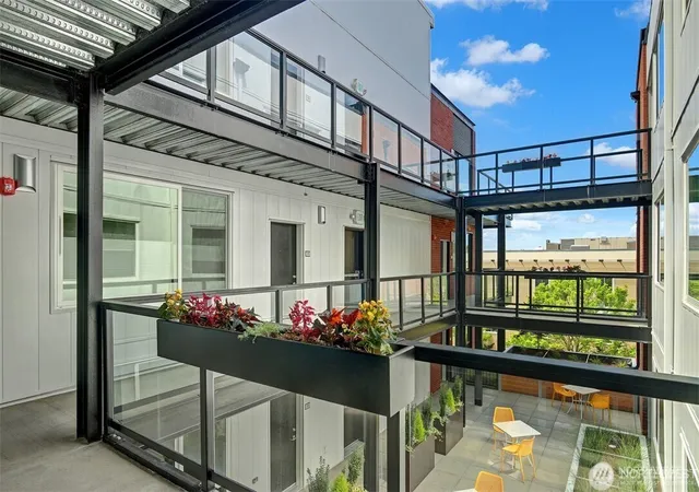 Photo 4 of Condo for sale at 1601 N 45Th St #307, Seattle, WA 98103 | MLS# NWM2574738 | Listing updated on 2026-09-24