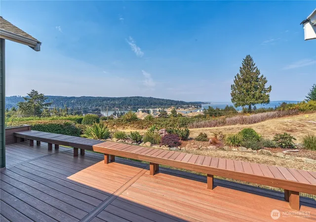 Photo 2 of Sale Pending at 52 Sea Vista Ter, Port Ludlow, WA 98365 | MLS# NWM2574808 | Listing updated on 2026-09-20