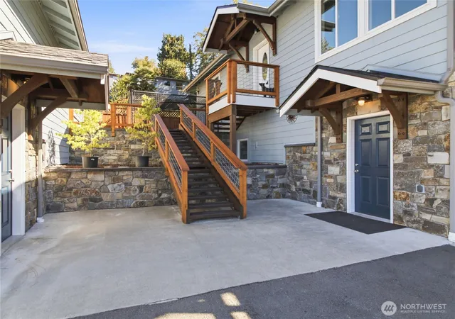 Photo 3 of Single family home for sale at 9924 Mariner Dr Nw, Olympia, WA 98502 | MLS# NWM2574889 | Listing updated on 2026-09-25