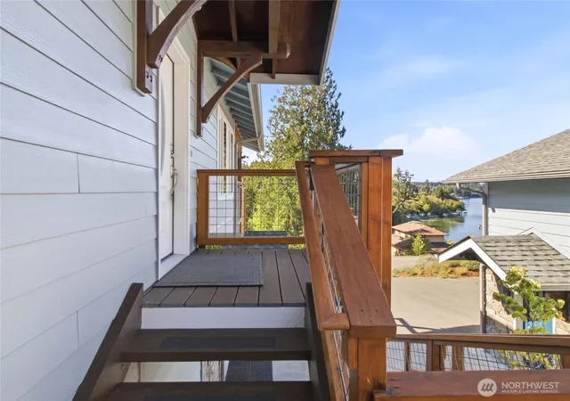 Photo 3 of Single family home for sale at 9924 Mariner Dr Nw, Olympia, WA 98502 | MLS# NWM2574889 | Listing updated on 2026-09-25