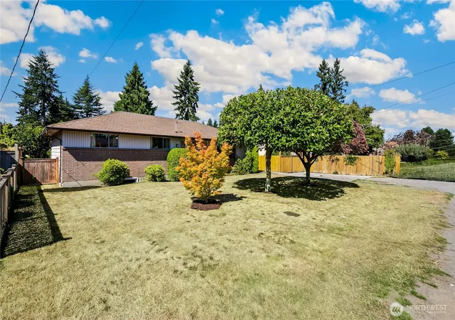 Photo 3 of Sale Pending at 9623 14th Avenue Nw, Seattle, WA 98117 | MLS# NWM2574993 | Listing updated on 2026-09-25