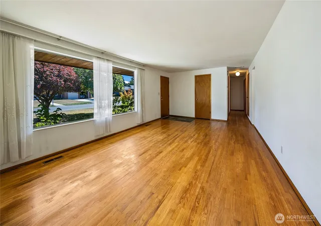 Photo 3 of Sale Pending at 9623 14th Avenue NW, Seattle, WA 98117 | MLS# NWM2574993 | Listing updated on 2026-09-25