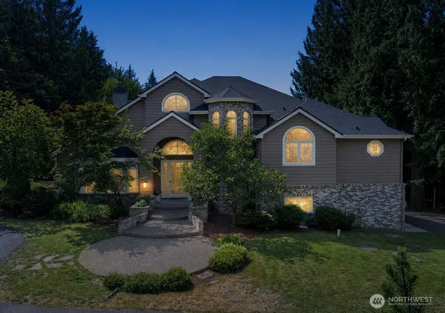 Photo 1 of Mansion for sale at 26020 Se Old Black Nugget Rd, Issaquah, WA 98029 | MLS# NWM2575016 | Listing updated on 2026-10-02