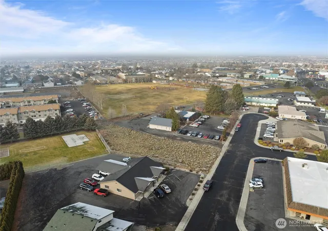 Photo 3 of Land for sale at 1412 E Hunter Pl, Moses Lake, WA 98837 | MLS# NWM2575108 | Listing updated on 2026-09-25