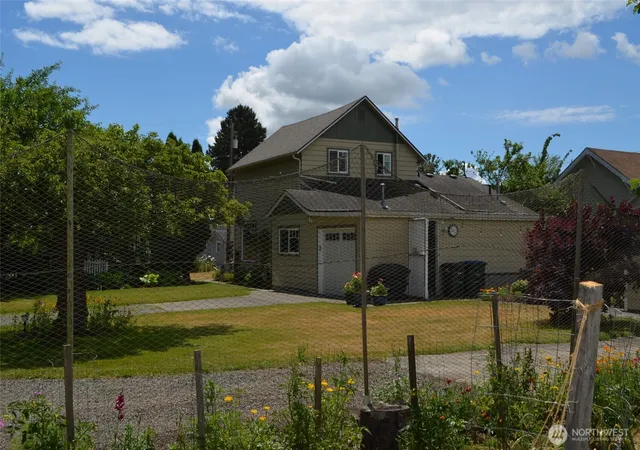 Photo 1 of Single family home for sale at 1934 Somerset St, Ferndale, WA 98248 | MLS# NWM2575161 | Listing updated on 2026-09-28