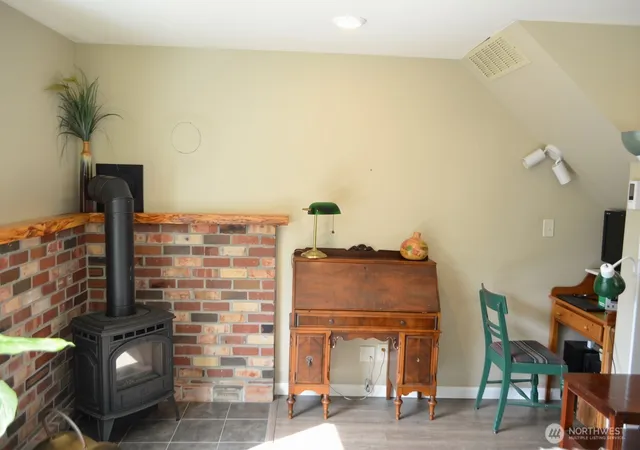 Photo 3 of Single family home for sale at 1934 Somerset St, Ferndale, WA 98248 | MLS# NWM2575161 | Listing updated on 2026-09-28
