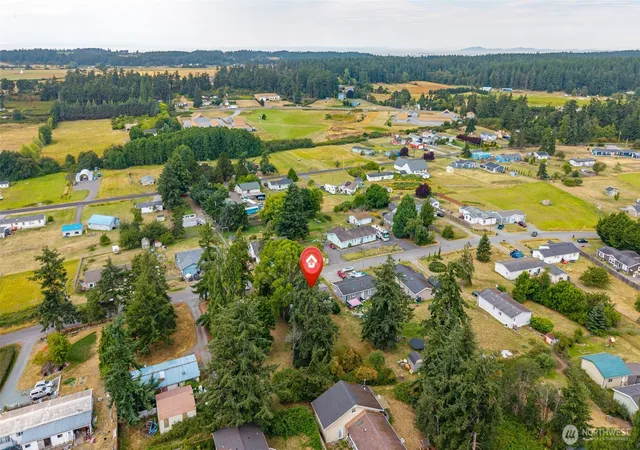 Photo 3 of Manufactured home for sale at 1012 Shawn Ave, Oak Harbor, WA 98277 | MLS# NWM2575217 | Listing updated on 2026-10-01